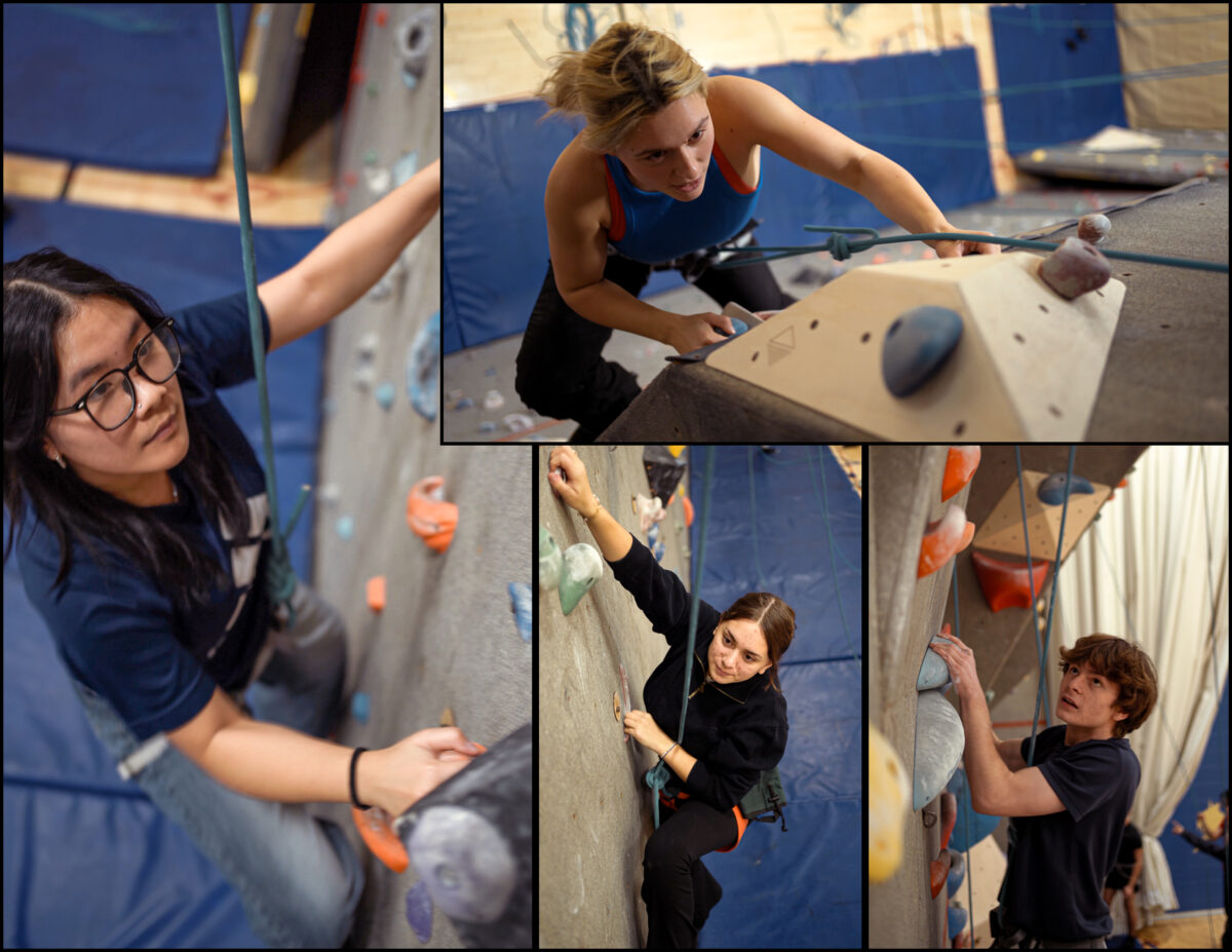 un collage d'étudiants harnachés sur un mur d'escalade